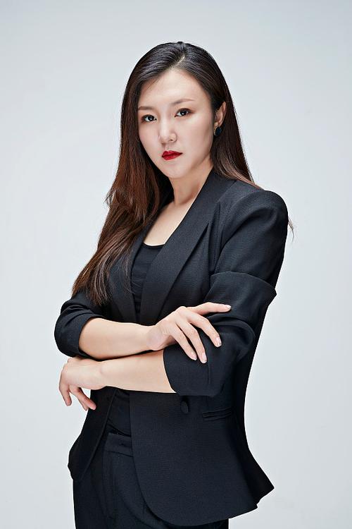 邓家伟 视觉与舞美负责人